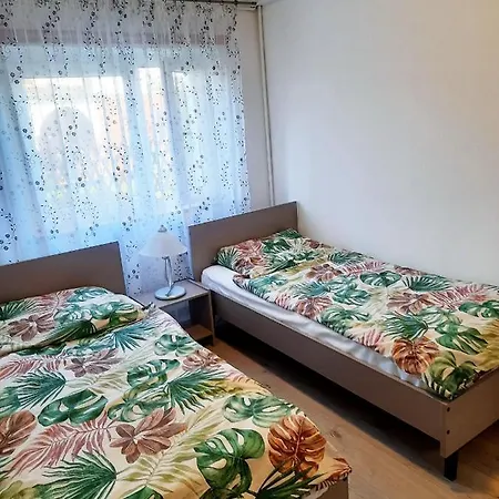 Apartment Kwiatowa *