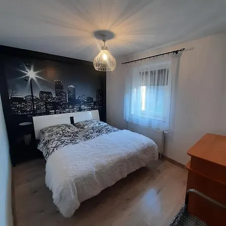 Apartment Kwiatowa *